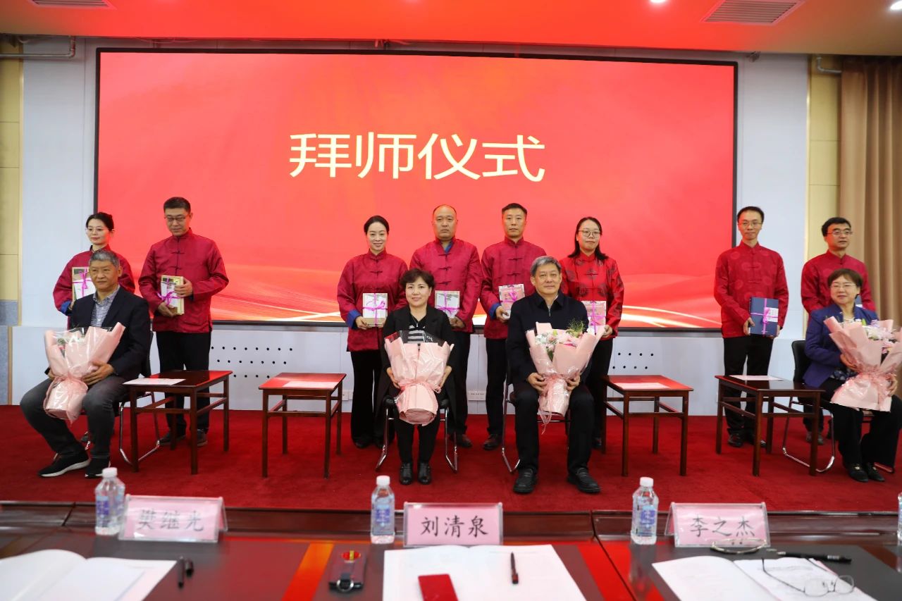 a99acf26404706a43fc77c1b170ef879.jpg